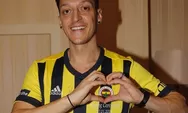 Pemain Sepak Bola Dunia Mesut Ozil akan Datang ke Indoensia, Benarkah?