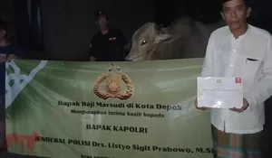 Kapolri Berbagi Ribuan Hewan Kurban, Sapinya Sampai ke Duren Mekar Depok 