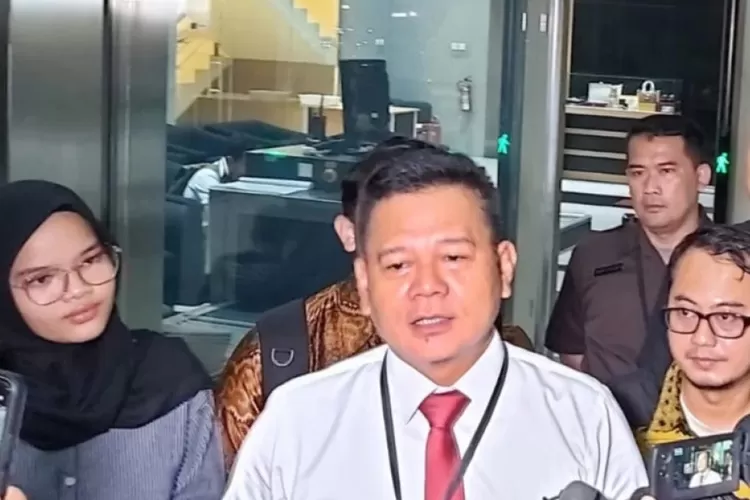 Brigjen Endar Priantoro kembali berdinas di KPK berkat 'cawe-cawe' Jokowi  