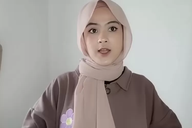 Tutorial Memasang Hijab Pashmina Yang Simpel Anti Ribet Dan Mudah Dipraktekkan Timenews 6752