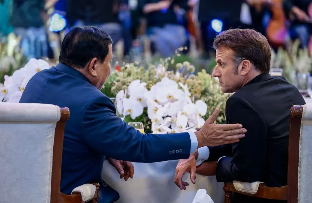 Jamuan santap malam kenegaraan antara Presiden Republik Indonesia Prabowo Subianto dan Presiden Republik Prancis Emmanuel Macron yang digelar pada Rabu malam, 28 Mei 2025, di Istana Negara, Jakarta.